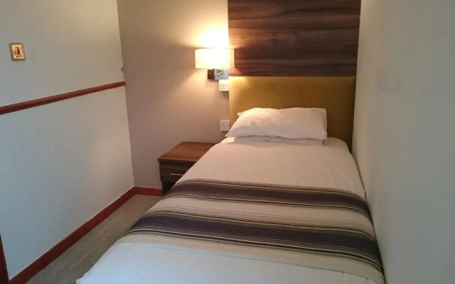 Livingston Lodge Hotel