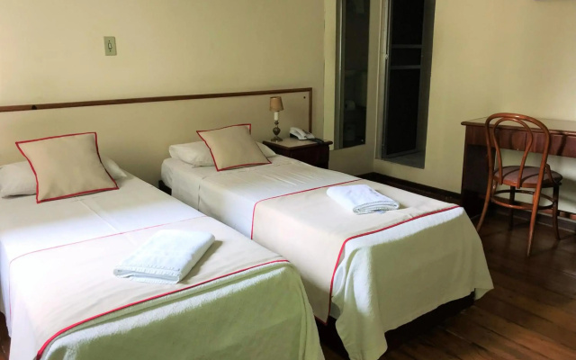 Hotel São Jorge, São Paulo - perto da 25 de Março fácil acesso ao Expo Center Norte e Mercado Municipal.