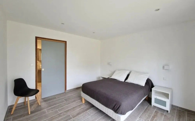 Premium Holiday Home Close to the Coast