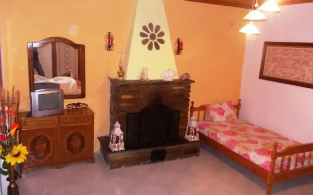 Lampos House Vourvourou