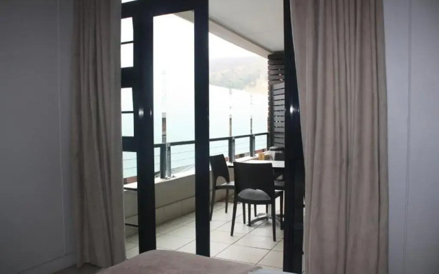 Apt 67 Long Street