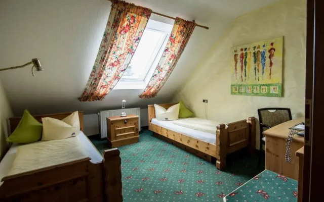 Hotel Avenue Altenfurt