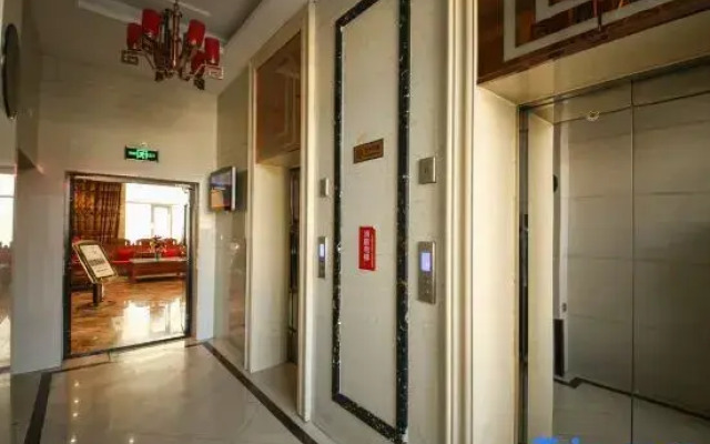 Wuwei Yunxuan Hotel