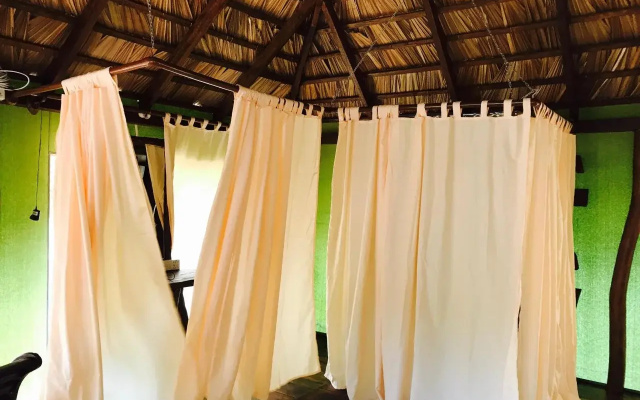 Yala Lake View Cabanas