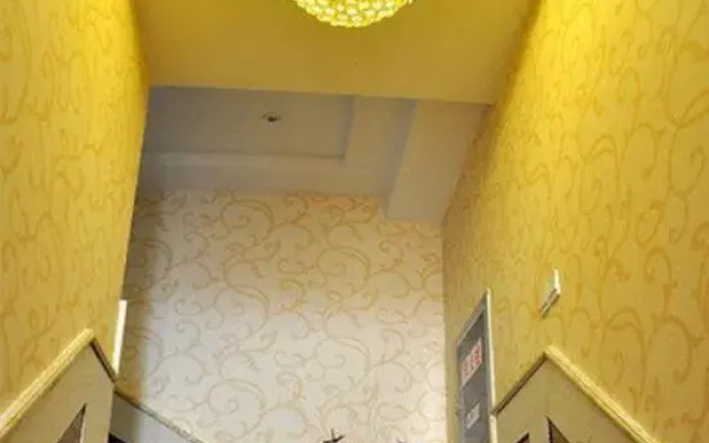 Caifu Express Hotel