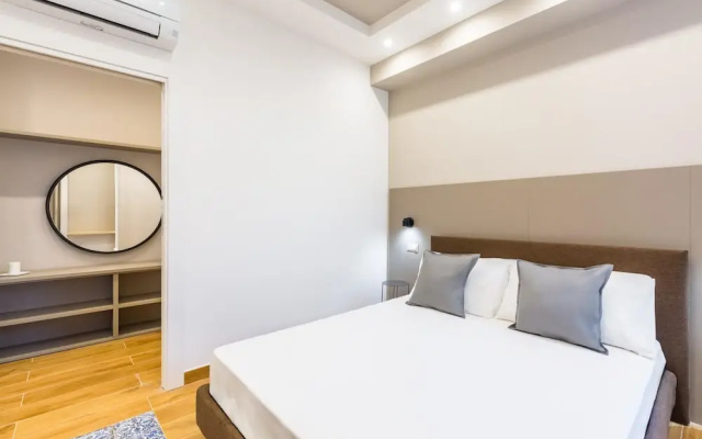 Colonna Apartment 4 by Wonderful Italy