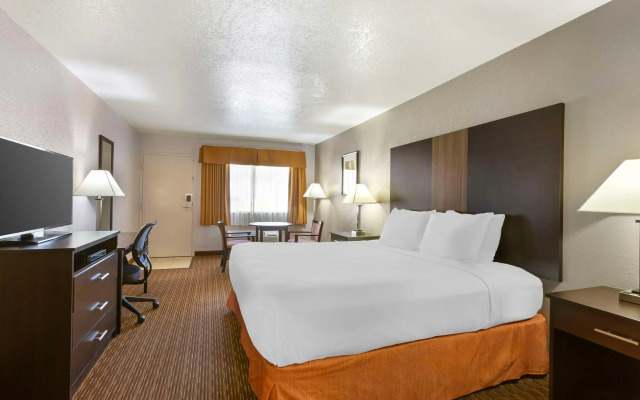 Best Western Sawmill Inn
