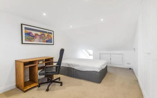 Beautiful 3 Bedroom Flat in Fulham
