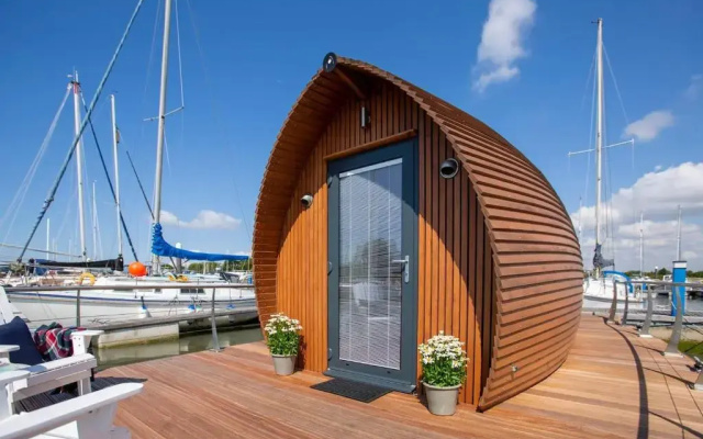 Sea Breeze Ark 900 Boat