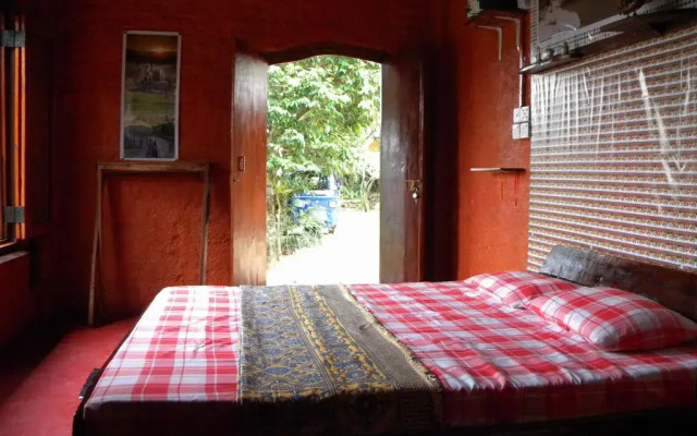 Aelam Home Stay Cabana