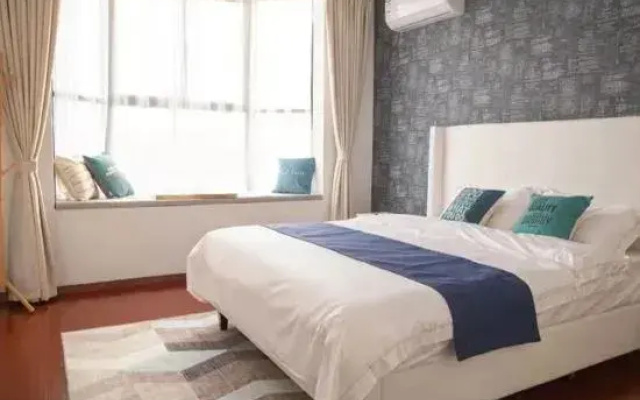 Donglin Luqi Tongyi Homestay (Shanghai Pudong New Area Lingang Avenue)