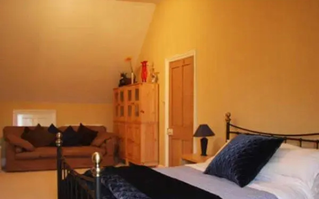 Salisbury House B & B