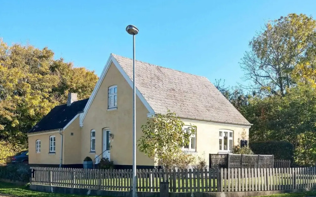 Grand Holiday Home in SÃ¸by Ã†rÃ¸ near Golf Course