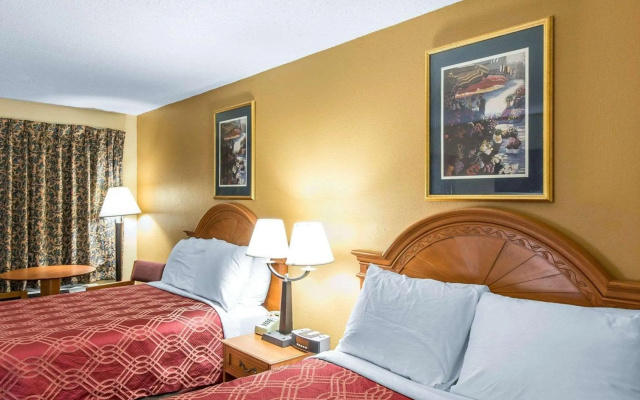 Econo Lodge Dalton West