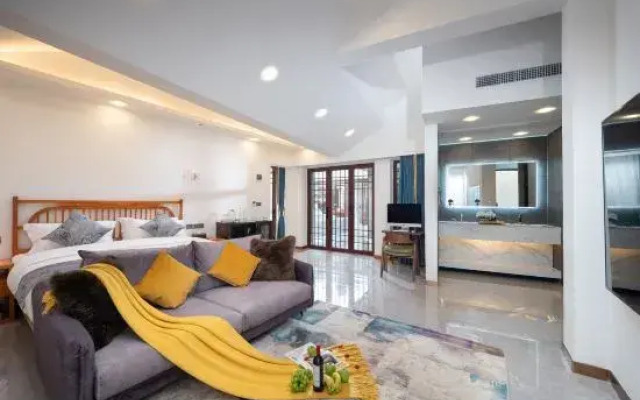 Xinzhu Light and Shadow Designers Light Luxury Guesthouse