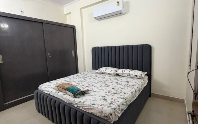 The Comfort Hub-A Luxury Apartment