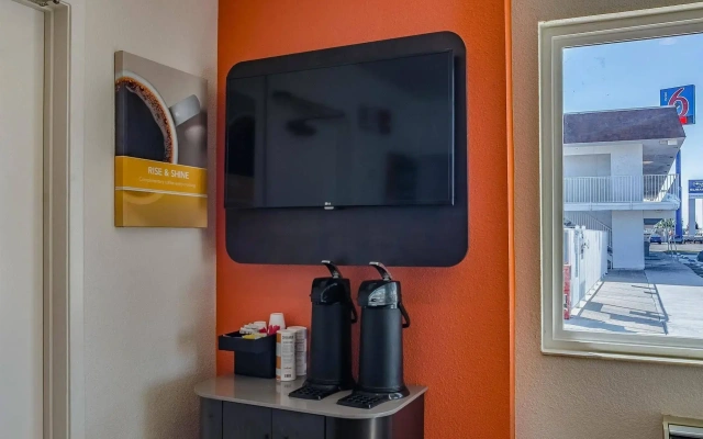 Motel 6 Cheyenne WY