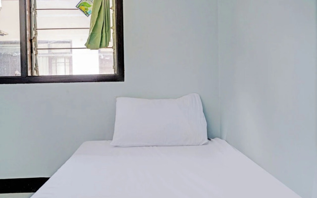 OYO Life 92901 Kost Bu Nur