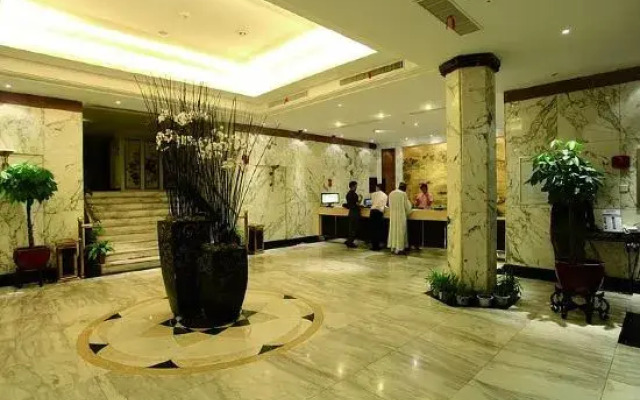 Yuanzheng Shennong Hotel