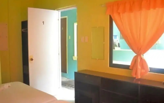 Ellen's Resort Annex