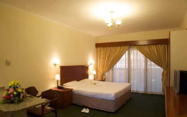 Almas Hotel Apartment
