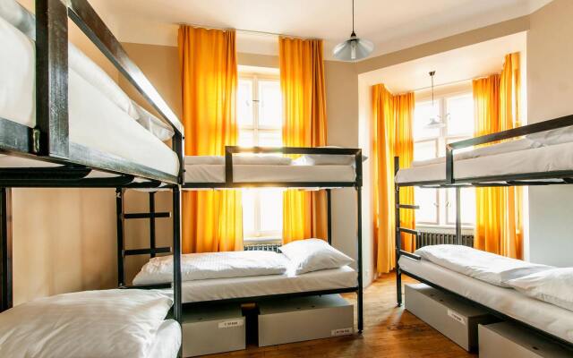 Czech Inn Hostel Прага комната для гостей