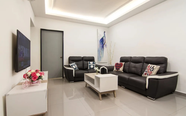 PWTC Bistari Service Apartment