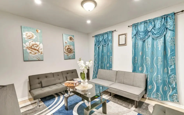 Walk to Local Eats! Updated Schenectady Apartment