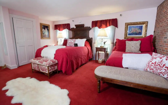 Inn Victoria