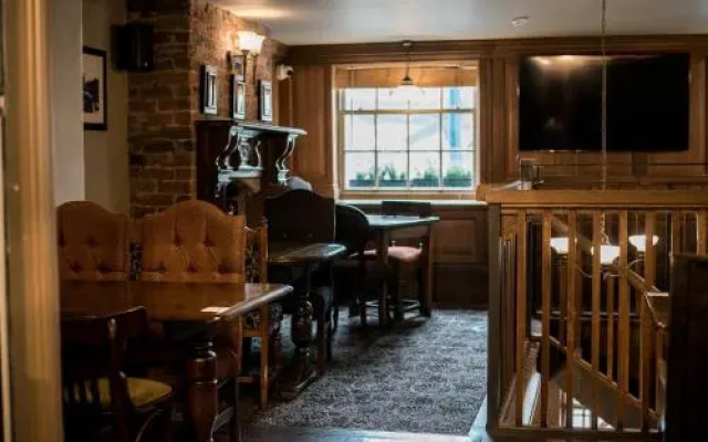 Lower Turks Head