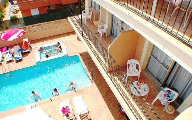 Martinez Apartments II