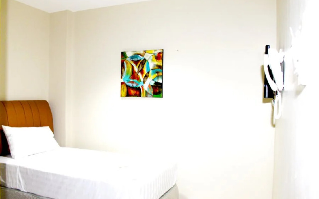 HGC Tourist Inn