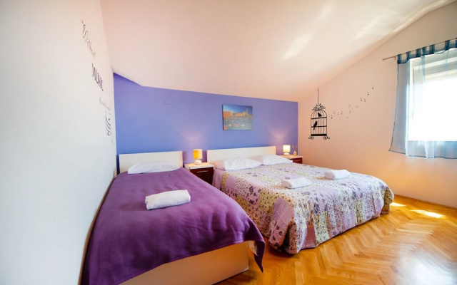 Mareta Guesthouse