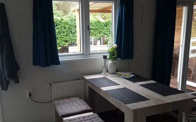 Carefully Furnished Chalet Near the Wadden Sea