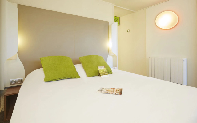 Campanile NATURE - Bordeaux Est Artigues