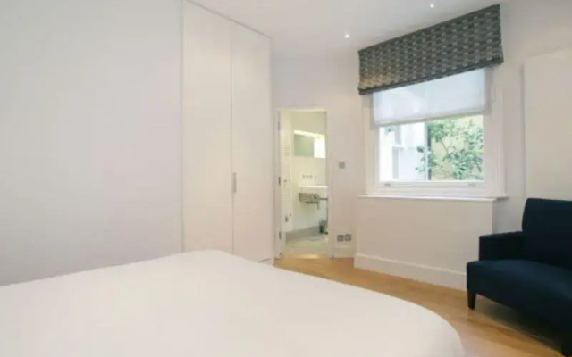 Veeve  Modern 3 Bed Townhouse In Exclusive Mayfair