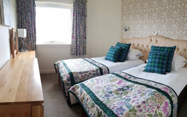 Loch Rannoch Highland Lodge 7
