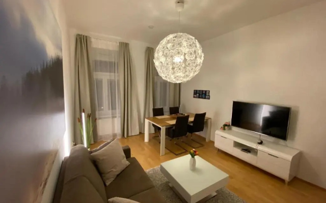 New Cozy Apartment, Top Location, 12 Min To Center (Adults Only)