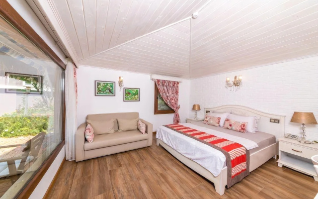 Badem Tatil Evi