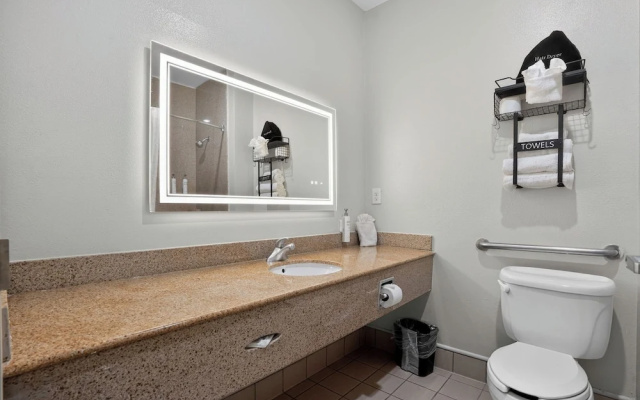 Motel 6-Houston, TX - Spring