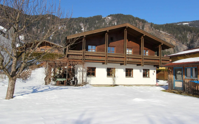 Chalet in Goldegg Near Ski Slopes