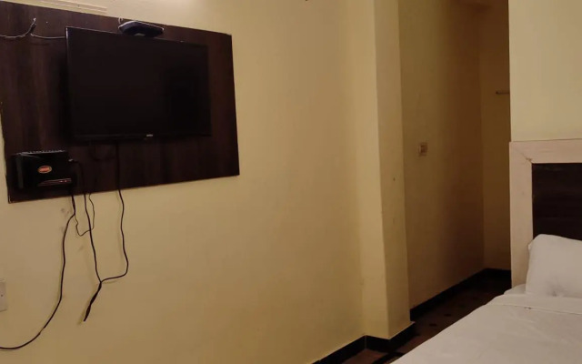 Ammayi Hotel Resorts - Siva Sakthi Hotel Group