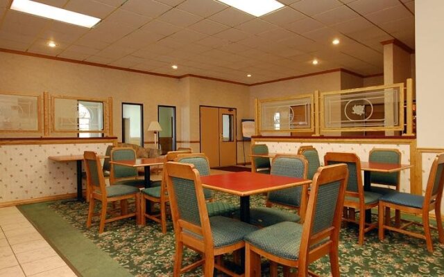 Comfort Inn Glendive In Glendive United States Of America From 76