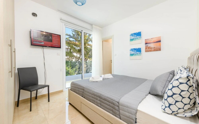 Green Bay Villa 16 in Protaras