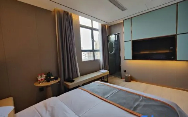 Yaduo Hotel (Tingshan Square)