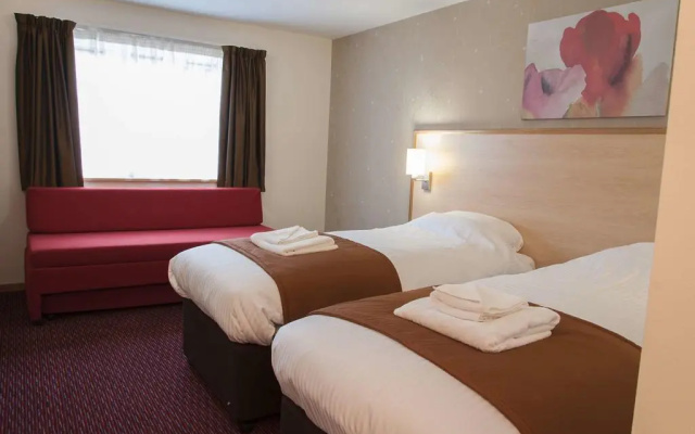Meadow Farm, Redditch by Marstons Inns