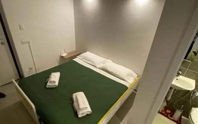 Chapeau