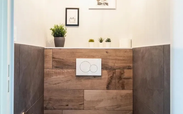 Chic & Cosy Appartement avec Terrasse, Parking Privatif