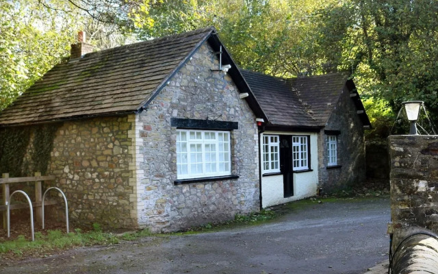 The Hollybush