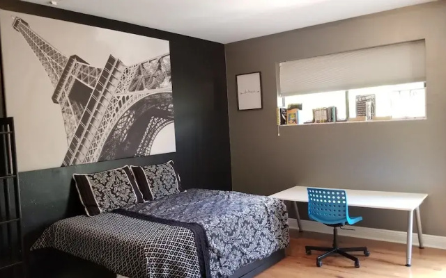 Mansion Getaway - Sleeps 24